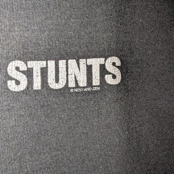 Y2K I Do All My Own Stunts t shirt - Picture 5 of 6